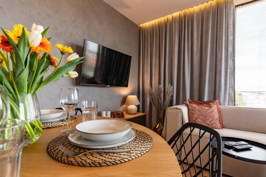 Apartament Na Grabiszynskiej วรอตซวาฟ ภายนอก รูปภาพ