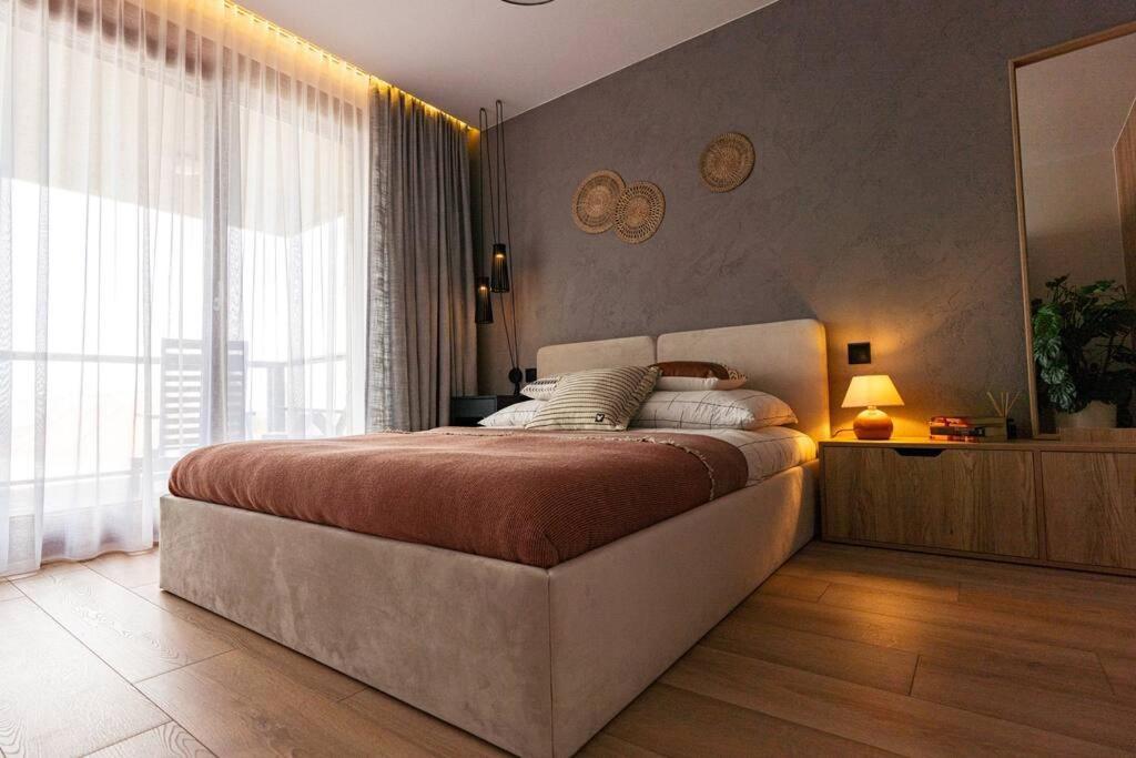 Apartament Na Grabiszynskiej วรอตซวาฟ ภายนอก รูปภาพ